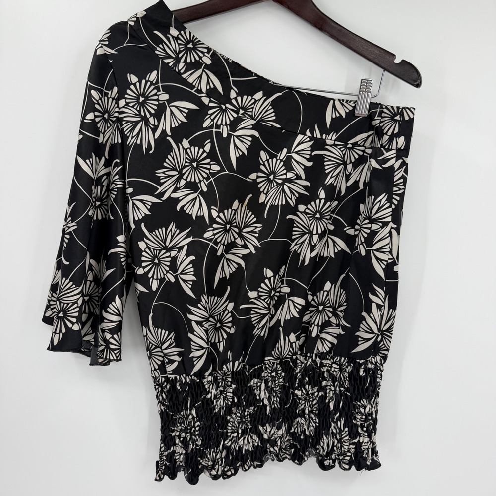Gibson Nordstrom One Shoulder Floral Smocked Blouse Black White Medium SCP51063
